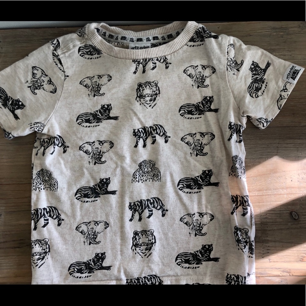 Art & Eden - Cam Short Sleeve Conversational Tee